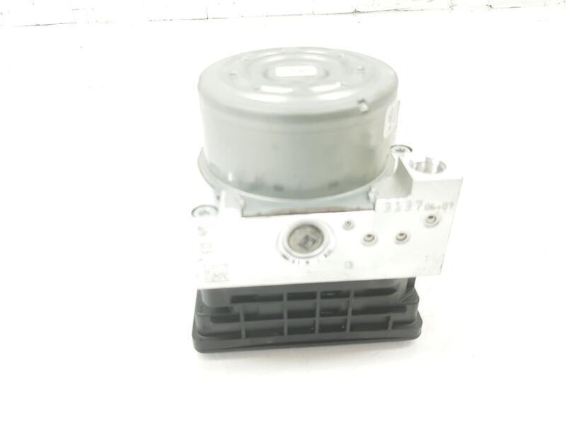 5WA614517BL ABS / 28516457393 / 10022024594 / 7557517 FOR SEAT  