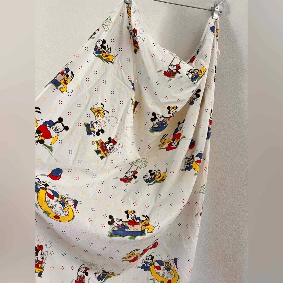 Sábana de cuna vintage 1984 The Walt Disney Company bebé Mickey Mouse Minnie Goofy Foto 2 de 4