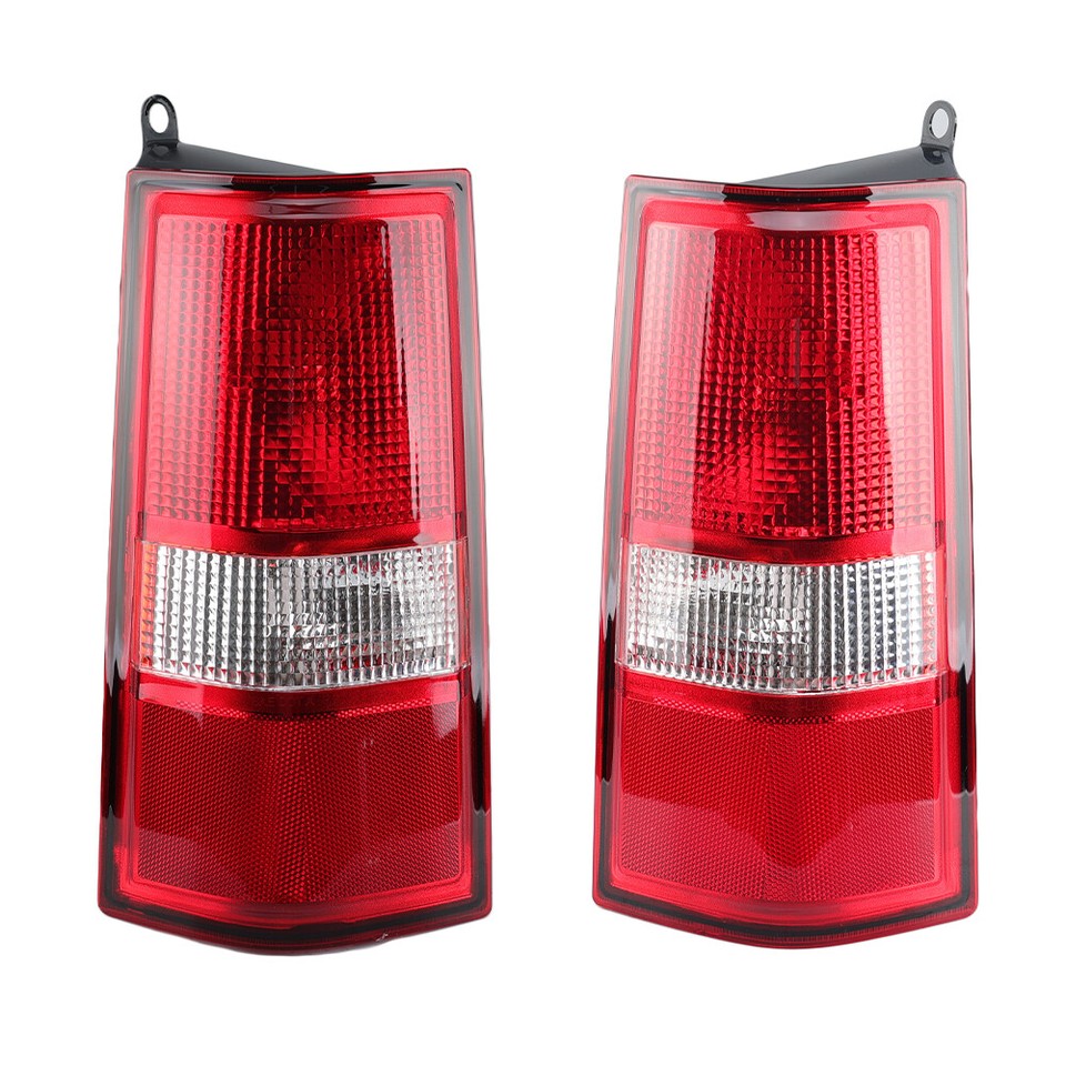 Feux Arrière Gauche + Droit Pour Chevrolet Express / GMC Savana (2003-2023) - Halogène, Neufs