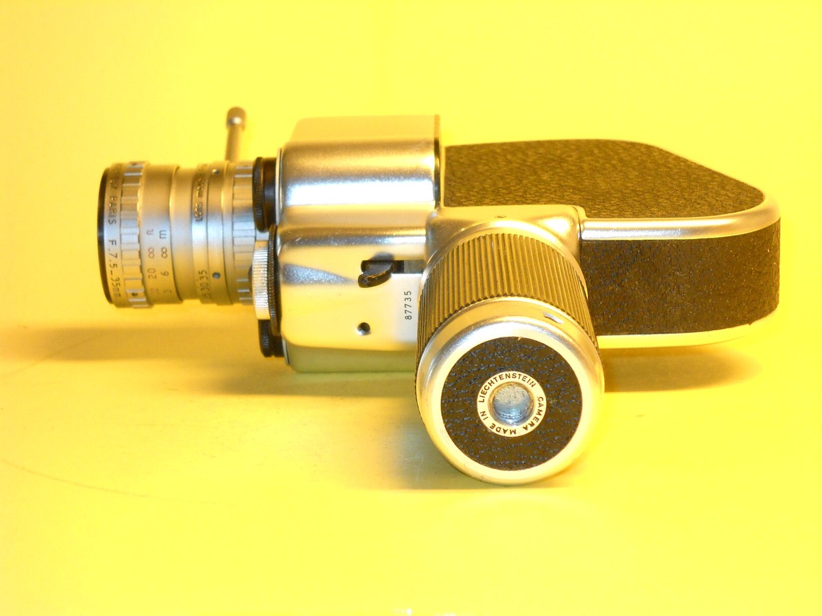 caméra 8mm gevaert zoomex, objectif angénieux type K2 F.7,5 - 35mm
