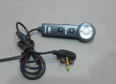 RM FB Kabel Remote  für MD  . Minidisc  .  Player Sharp MT 15-18-20 (504)