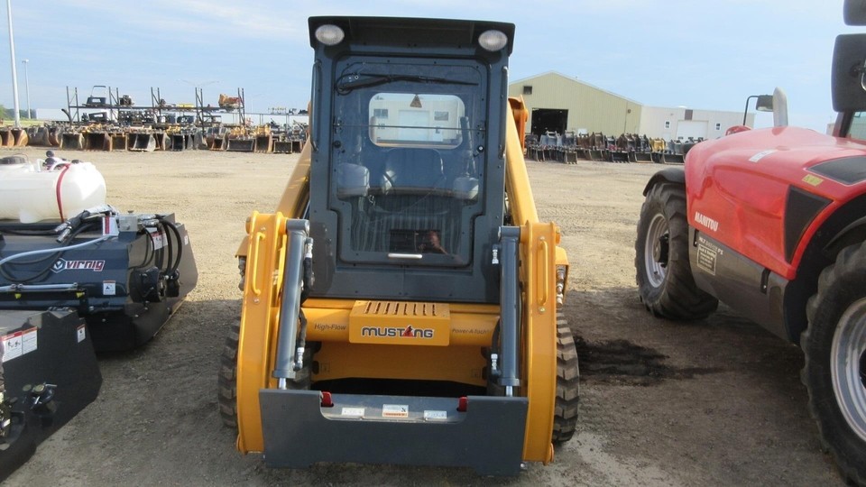 2017 Mustang 2500RT Skid Steer — Track eBay