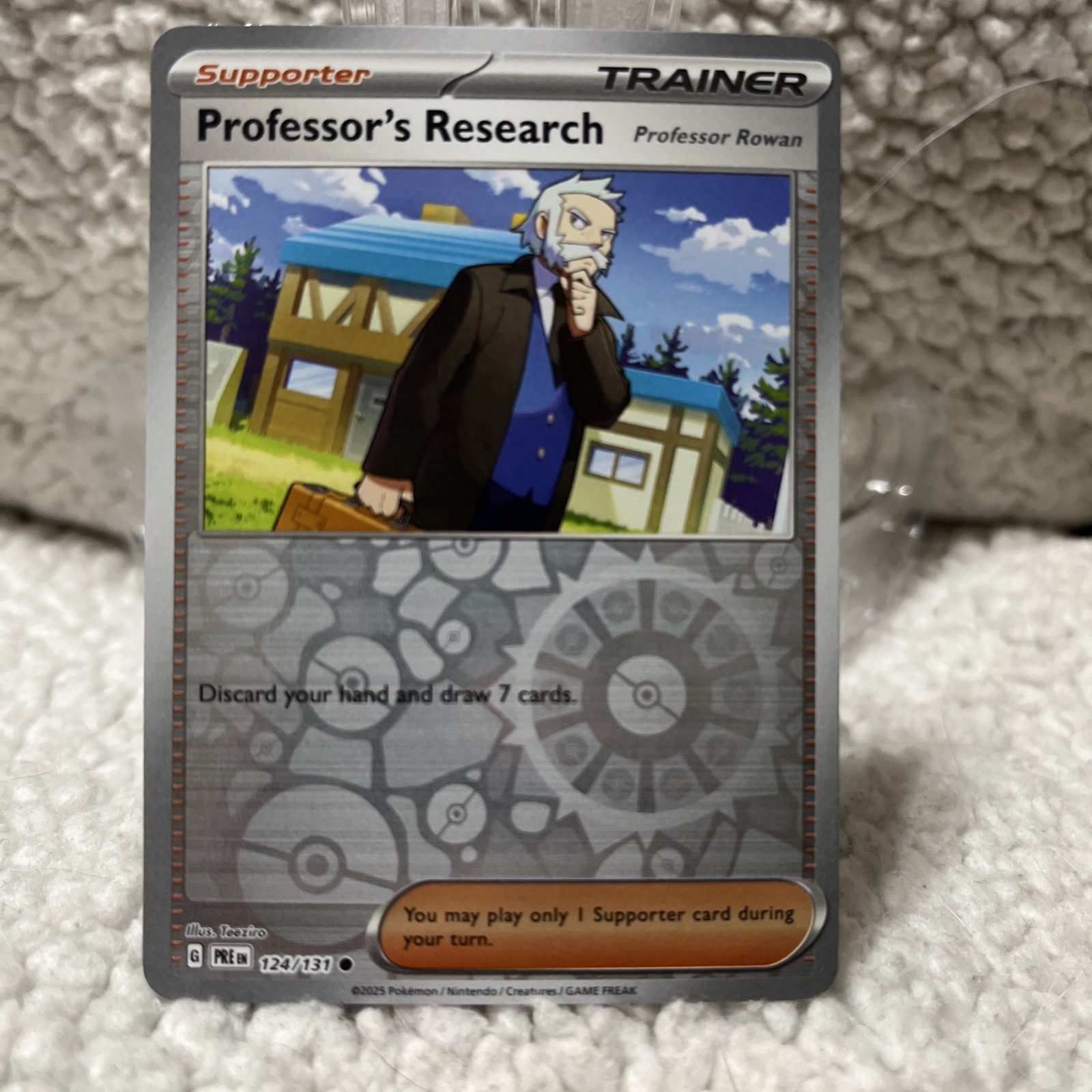 Professors Research Professor Rowan 124/131 Reverse Holo Pokemon Card 