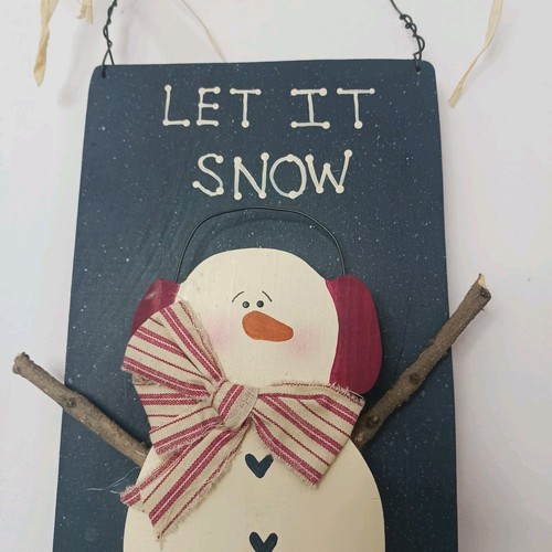 Vintage Handcrafted Painted Winter Hanging Wooden Sign Snowman Let It Snow - Picture 2 of 7