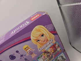 LEGO FRIENDS: Heartlake Cupcake Cafe (41119) New Box Wear