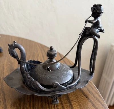 1847 Rogers Bros Antique US Silver-Plated Pitchers & Jugs for sale