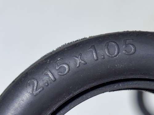 Pro-Line Proline 1/10 3 Rib Front Buggy 2.1 Tire RC10 RC-10 Tamiya Kyosho NOS - Picture 2 of 4