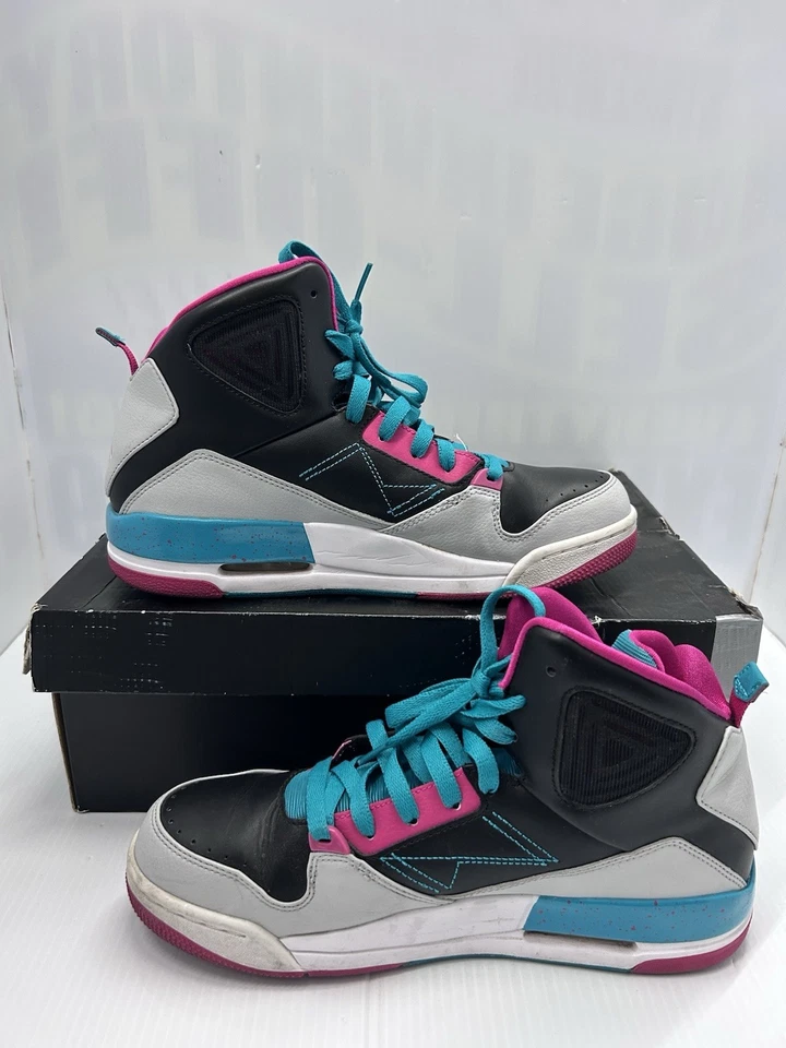 Tenis para hombre Nike Air Jordan SC-3 Flight South Beach 629877-029 talla 9 Foto 2 de 4