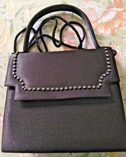 PETIT SAC A MAIN EN TISSU BRILLANT SOUPLE DE COULEUR NOIR  *NEUF SANS ETIQUETTE*