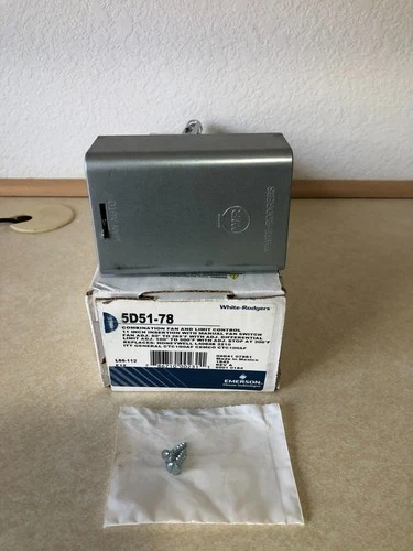 Emerson 5D51-78 Fan/Limit Control with 11" Element