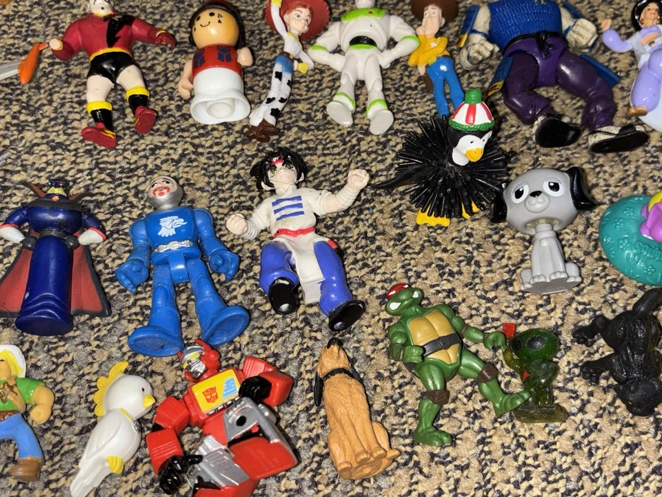 Enorme Lote de Juguetes De Colección a Moderno 95+ Go Diego Go Scooby Doo Blaze Mickey Mouse ETC Foto 3 de 4