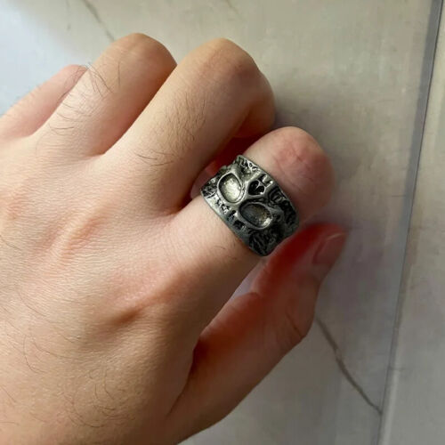 Anello Teschio Mezza Faccia Retrò per Uomo Vintage Punk Gotico Rock Hiphop Ring... - Foto 6 di 6