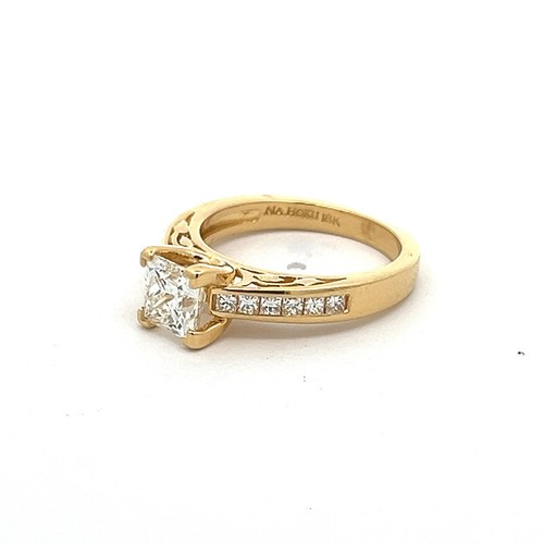 Na Hoku 18K Yellow Gold Princess Cut Diamond Wedding Ring Set - 1.03ct VS2 - Picture 2 of 10