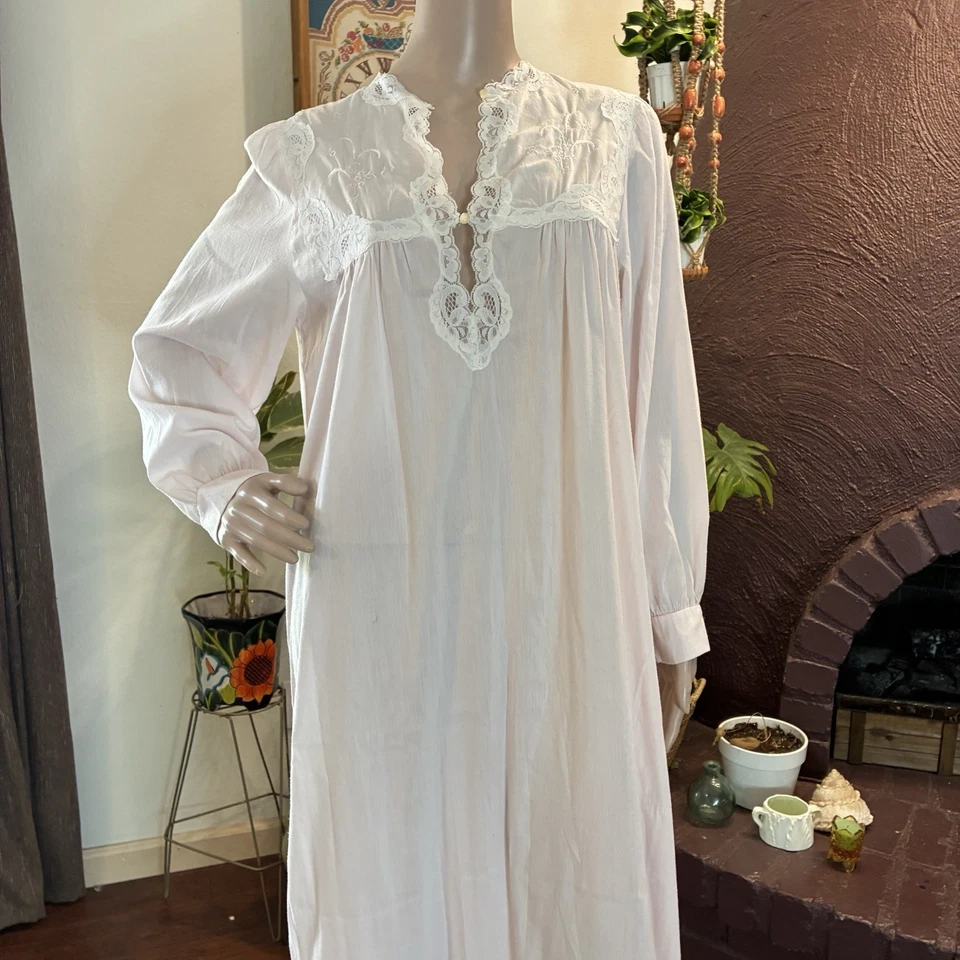 Camisón Barbizon Vintage Manga Larga Talla Pequeña Rosa Mezcla de Algodón Borde de Encaje Foto 3 de 4