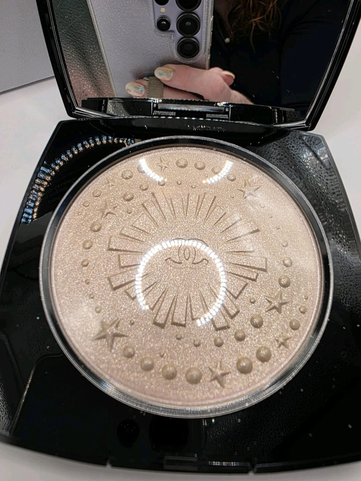 Iluminador de férias CHANEL Diamond Dust Illuminating edição limitada raro novo na caixa autêntico - Imagem 3 de 4