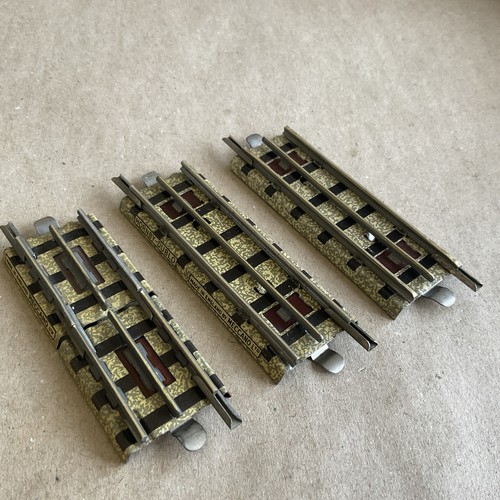 Hornby Dublo 3 Rail 1/8th Eighth & 1/4 Quarter Straight Track Sections - Picture 4 of 4