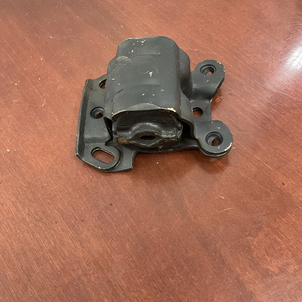 Montaje de motor, delantero derecho/izquierdo, anclaje 2435, para modelos Astro Safari y Pontiac Foto 2 de 2