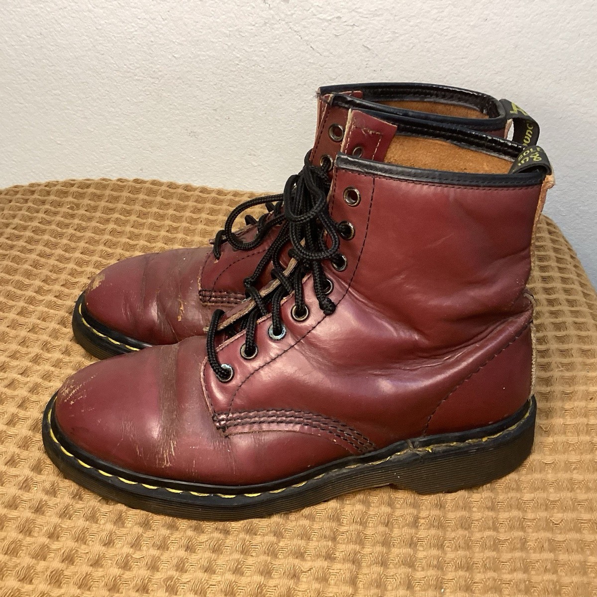 Dr Martens 1460 Cherry Red Leather Lace Up Boots Womens US Sz 8