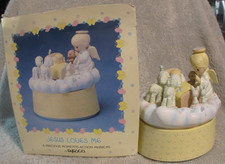 Precious Moments Musical "Jesus Loves Me" EUC Free Shipping
