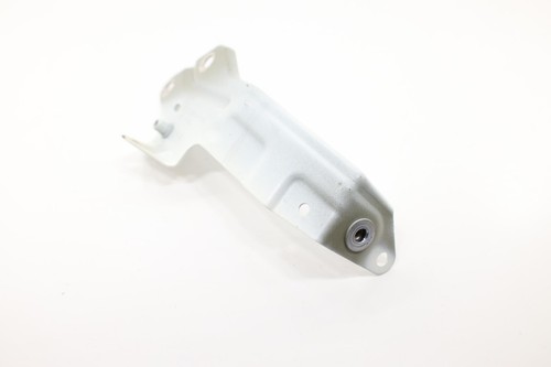 2021-2025 NISSAN ROGUE FRONT RIGHT FENDER MOUNT BRACKET OEM 641C26RR0A WHITE_QAB - Picture 9 of 12