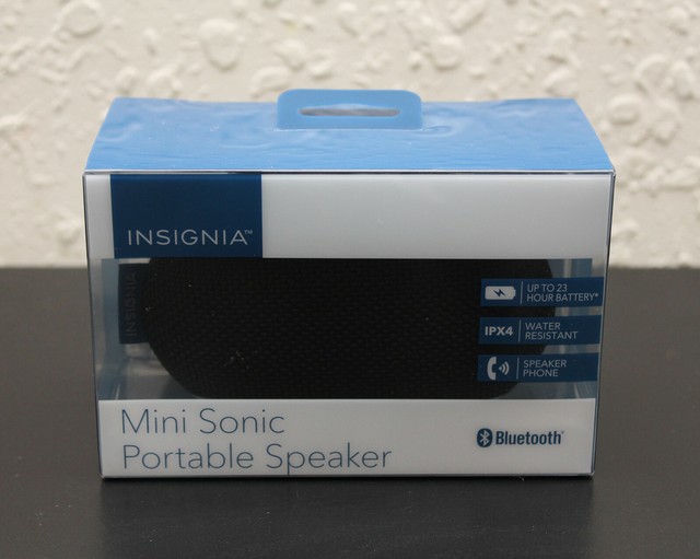 insignia portable bluetooth speaker
