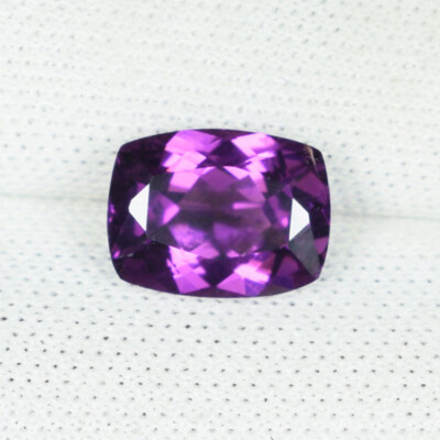 Rhodolite Rare De Namibie : Rose Pourpre 1,72 Carat – Naturel Et Non Traité, Superbe !