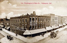 Washington & Main St. c.1910 Valparaiso IN Indiana Vintage Postcard COPY