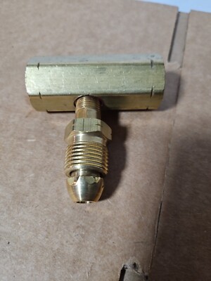 Mec Pol Tee Block 7/8 in. Nut ME1701B