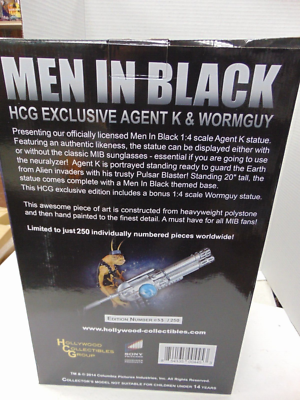 Hollywood Collectibles Men in Black Agent K and Wormguy 1:4 Statue