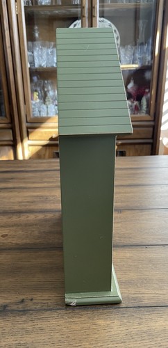 Advent Calendar Wooden House Christmas Countdown w/ 25 Magnetic Doors Green - Picture 11 of 15