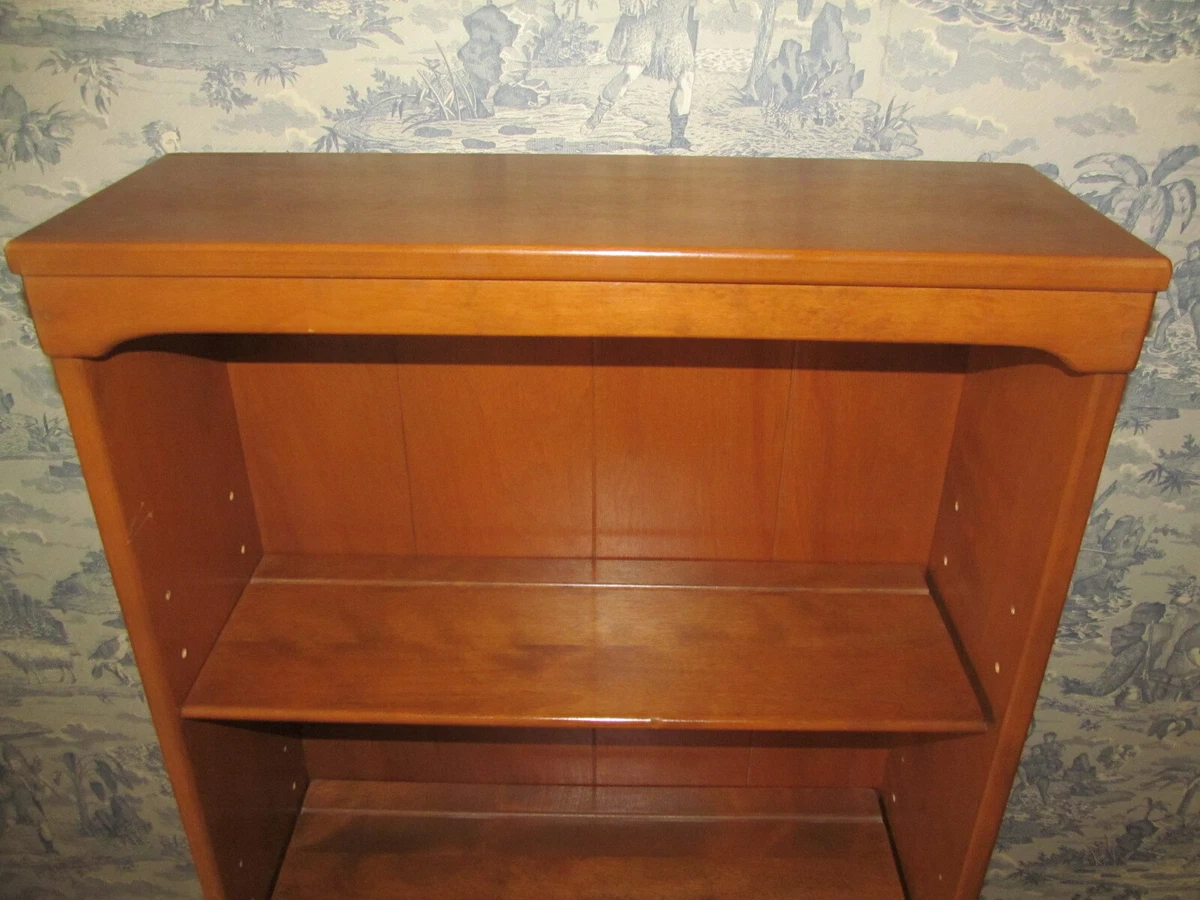 Ethan allen 2024 maple bookcase