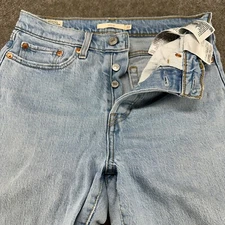 Levis Wedgie Jeans Womens 27 Blue Straight Button Fly 501 Light Wash Frayed Hem