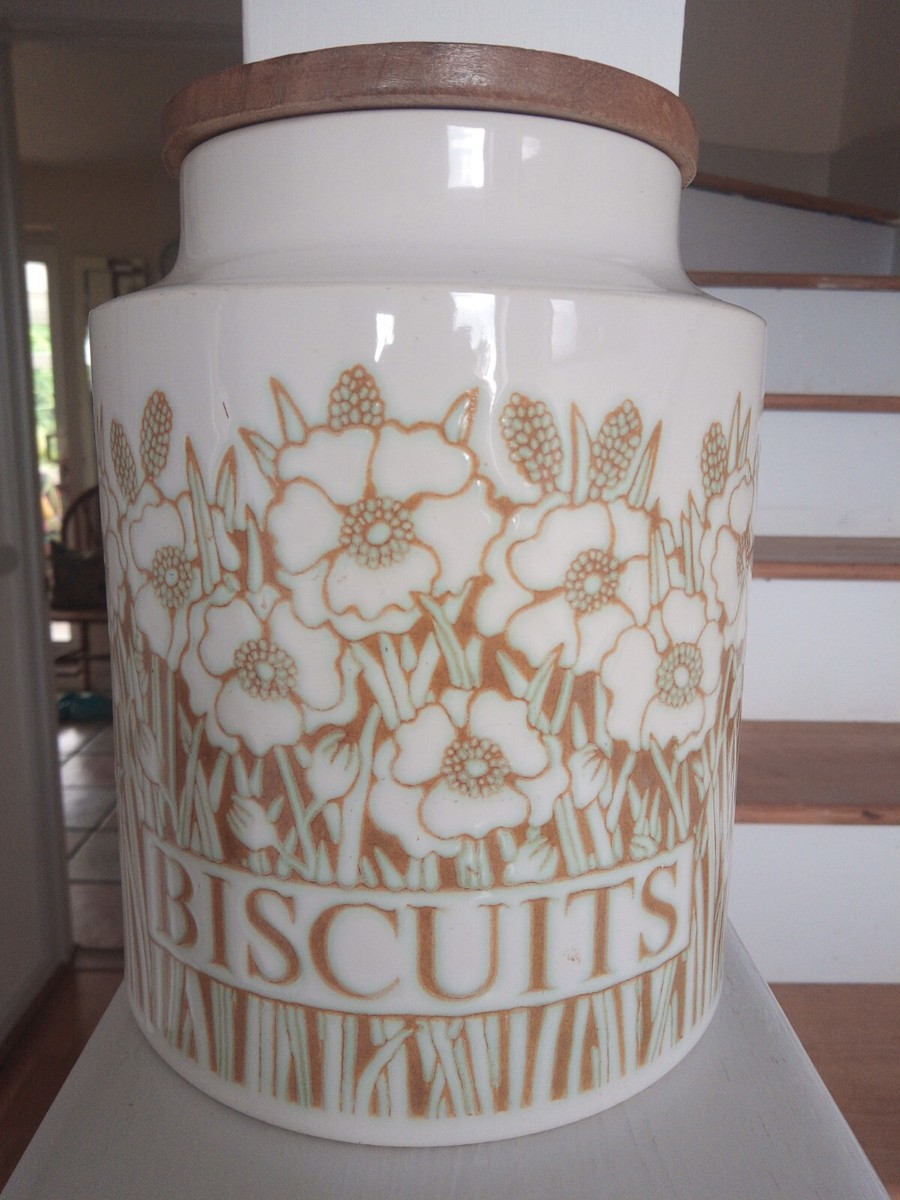 Hornsea Fleur Ivory WHITE 1970s Embossed Retro Vintage Biscuit