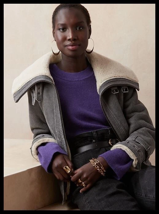 Banana republic store crew neck sweater
