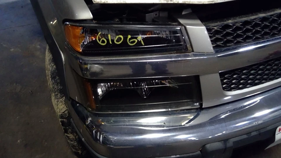 (LOCAL PICKUP ONLY) Windshield Glass Fits 04-12 CANYON 4330035 Foto 2 de 4