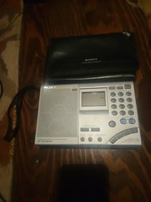 Sony ICF-SW7600GR AM/FM Radio With Leather Case