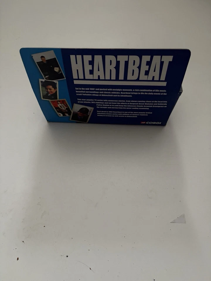 VINTAGE CORGI HEARTBEAT 1:43 SCALE CC07301 MORRIS COMMERCIAL TRUCK - Image 3 of 4