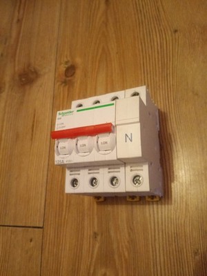 SCHNEIDER HAUPTSCHALTER 125 AMP 125A ACTI9 DREIPOLIG + Neutralblock ISOBAR ISW