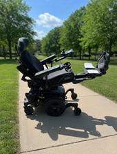 iLevel Quantum Q6 Edge 3 Power Wheelchair Electric Tilt Seat Elevate Lift