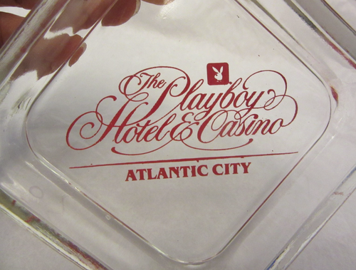 VTG The Playboy Hotel & Casino Atlantic City Clear Glass Bunny Ashtray - Picture 2 of 5