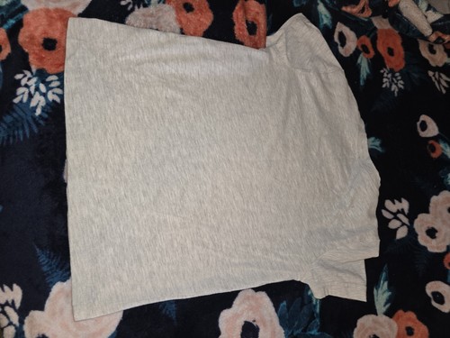 Hurley Boys Size 6/7 - Picture 2 of 2
