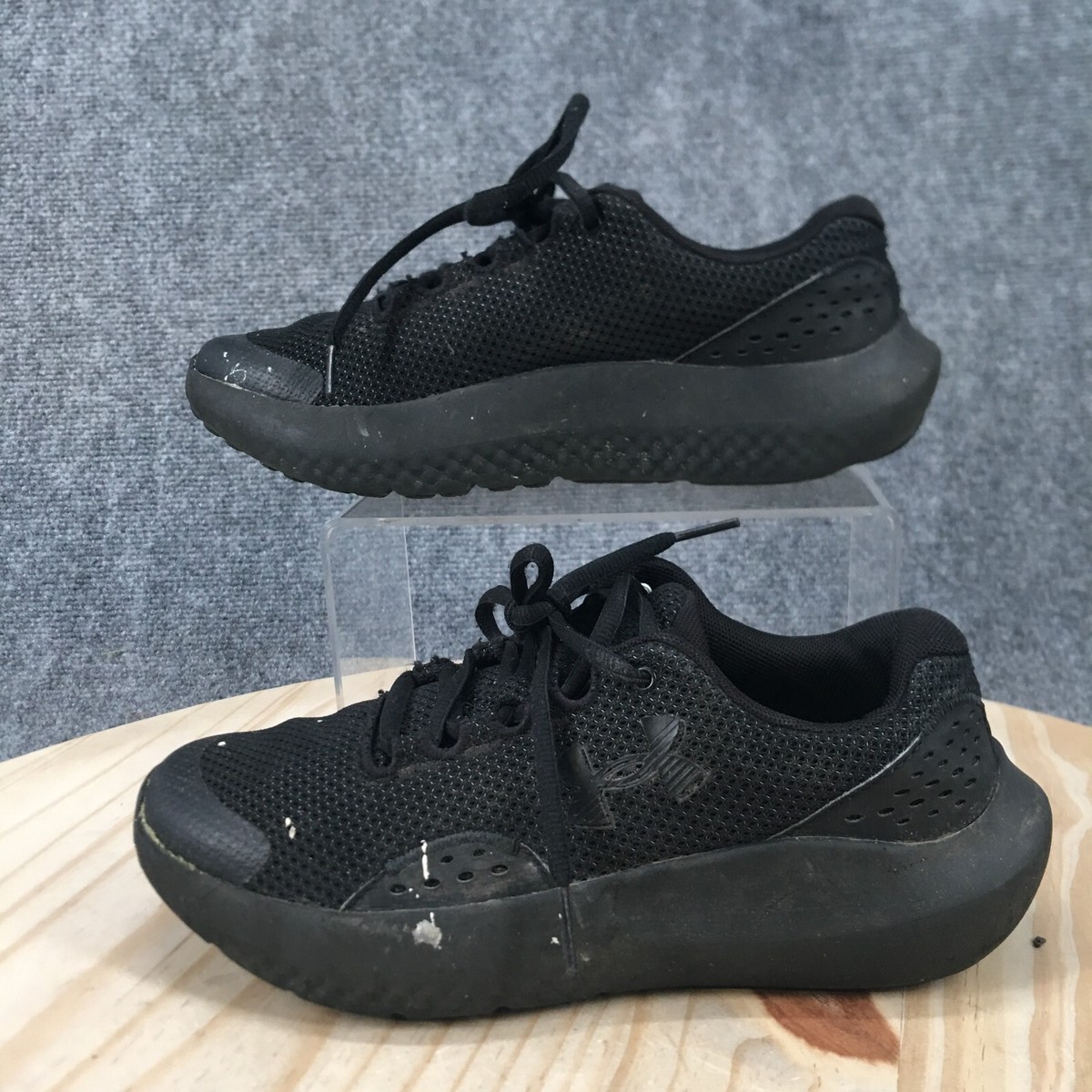 Under Armour Shoes Youth 5.5 UA Surge 4 Running Sneakers Black Low
