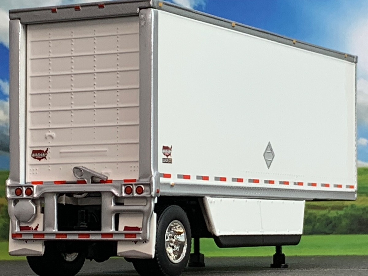 1/64 DCP WHITE 28' WABASH DRY VAN PUP TRAILER W/ SKIRTS - Main Image