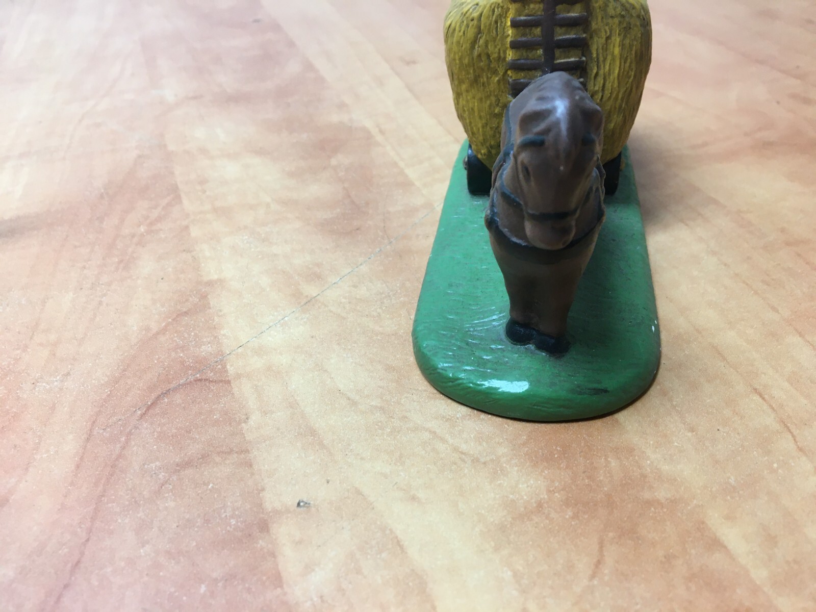 VINTAGE BYRON MOLDS HANDPAINTED Horse Pulling Hay Wagon Ceramic Lot of 2 1986 87