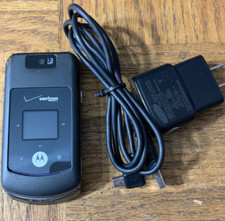 Motorola Verizon Flip-Type Cellphone-SHIPS N 24 HOURS