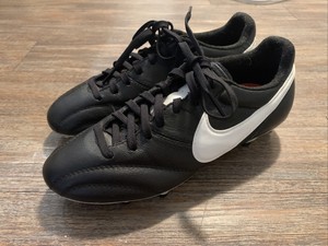 nike premier ll