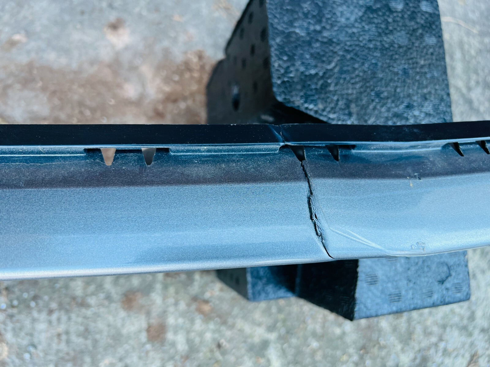 2019 2020 2021 BENTLEY CONTINENTAL GT OEM FRONT BUMPER COVER 