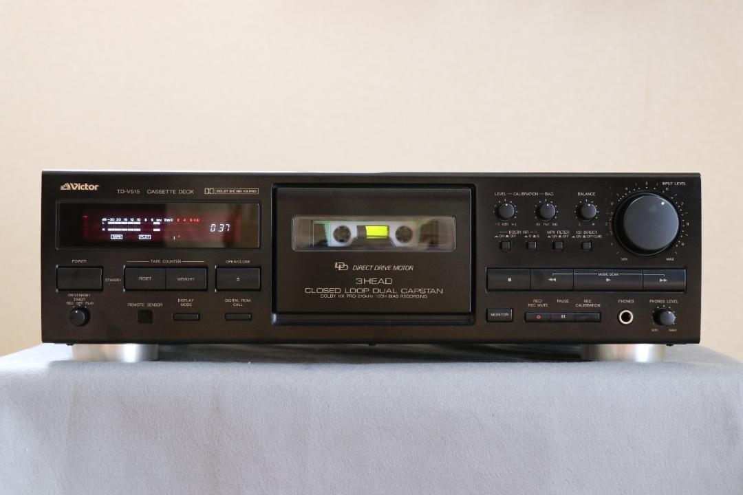 Victor JVC TD-V515 3 Head Cassette Deck Dolby B/C/HX Pro Victor JVC TD-V515 3 Head Cassette Deck Dolby B/C/HX Pro