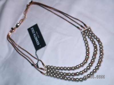 Kenneth Cole 3-Stränge / Rosenketten goldfarben & Kunstperlen Halskette