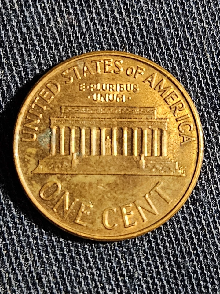 1967 Penny No Mint Mark, Errors "L" We Trust On Rim Struck Off Center *Very Rare - Image 4 of 4